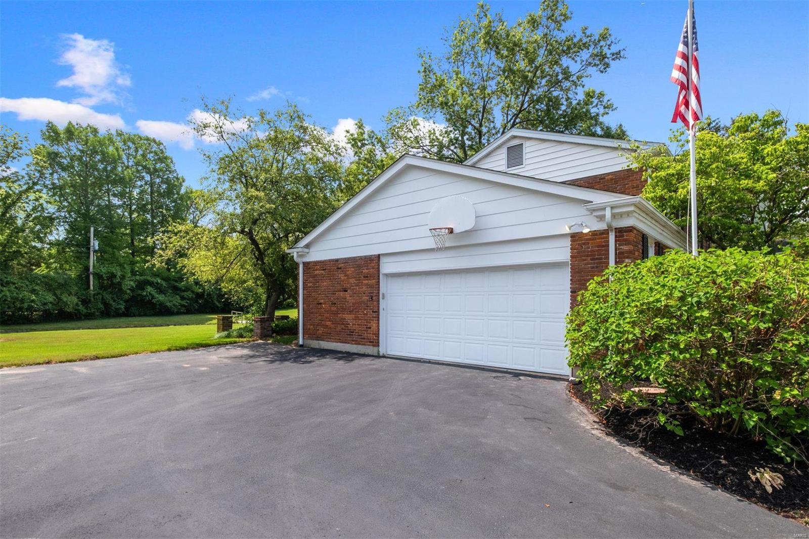 222 Pebble Acres Drive