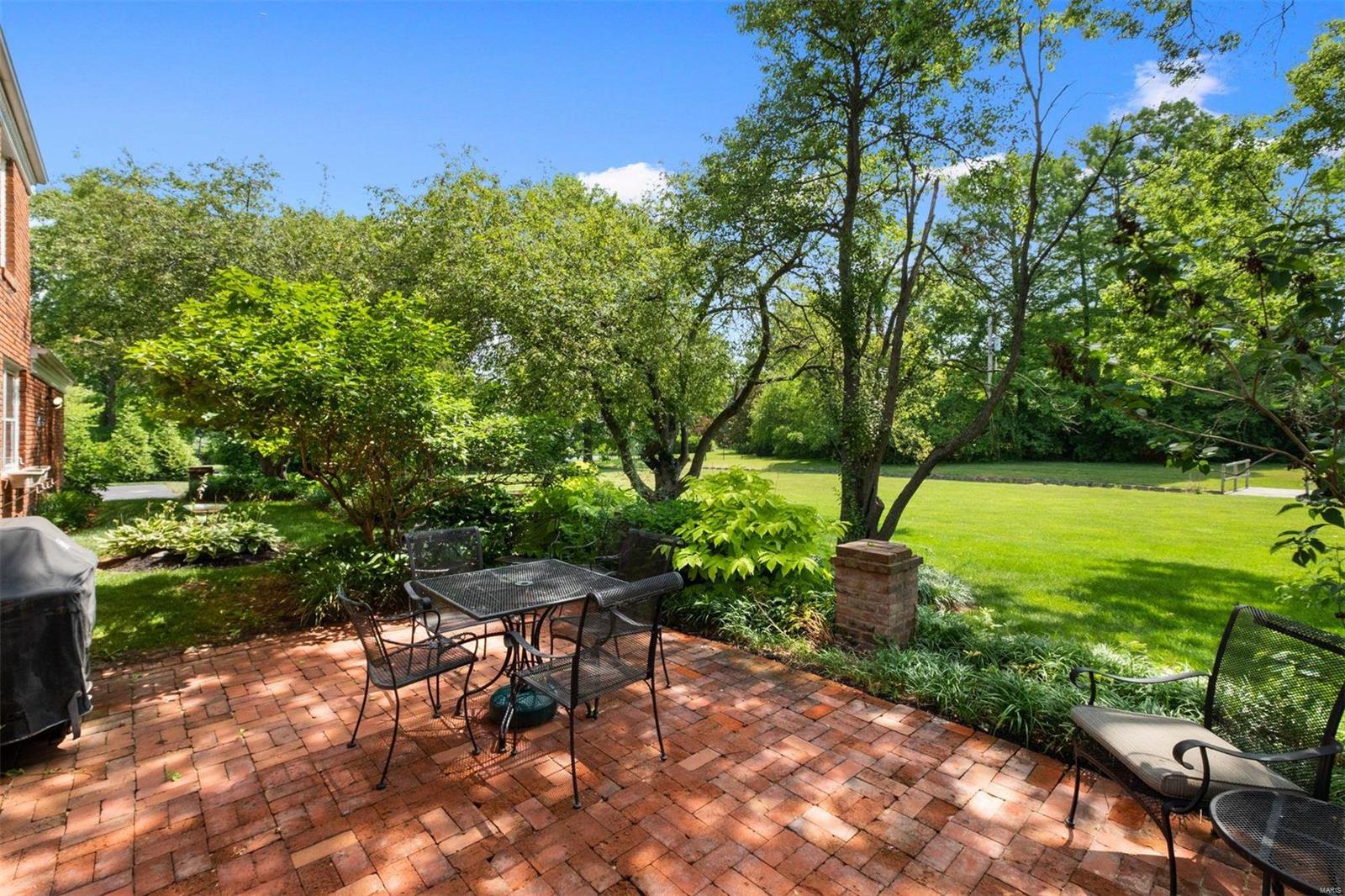 222 Pebble Acres Drive