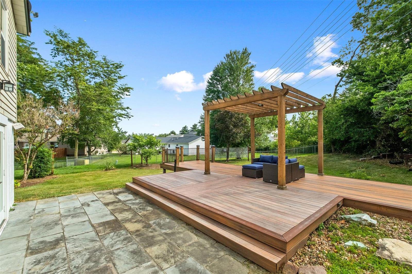946 Carriage Hill Drive