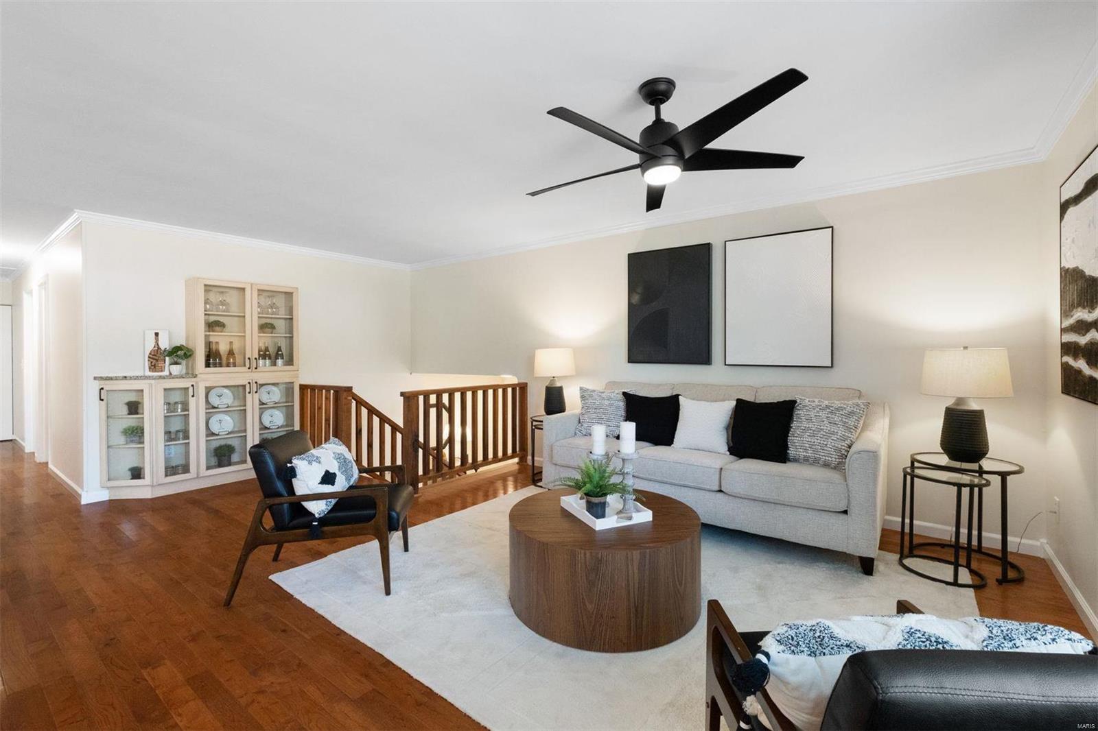 946 Carriage Hill Drive