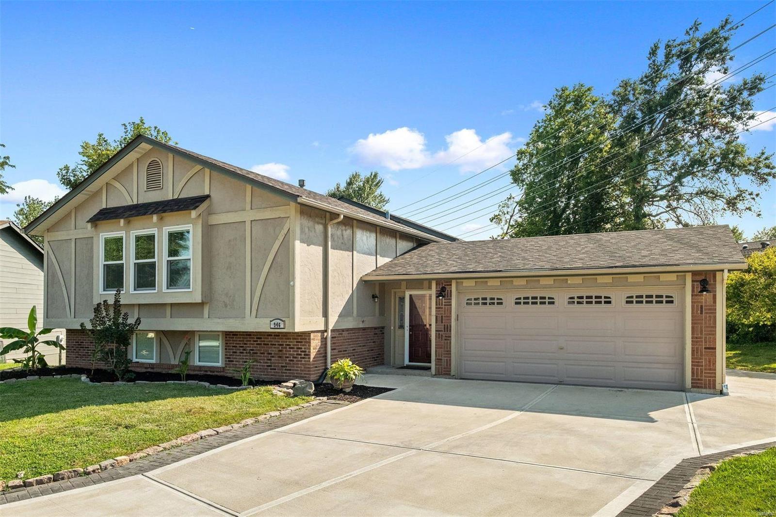 946 Carriage Hill Drive