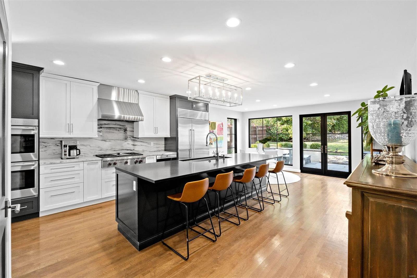 8033 Seminole Place