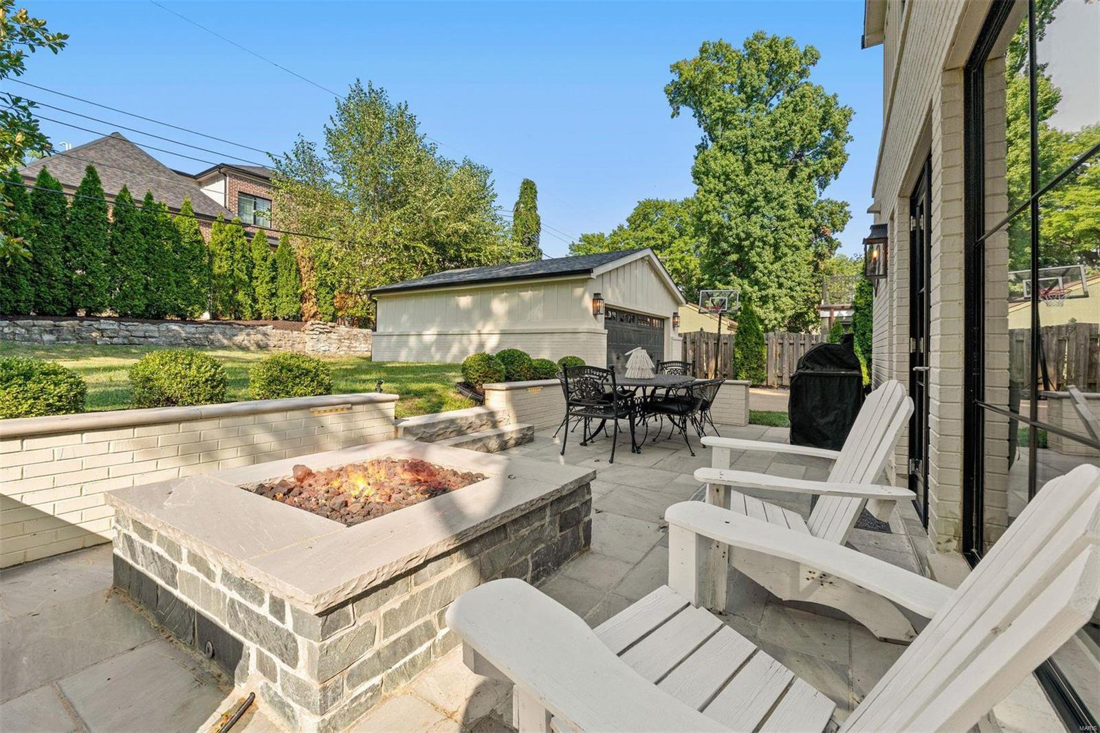 8033 Seminole Place