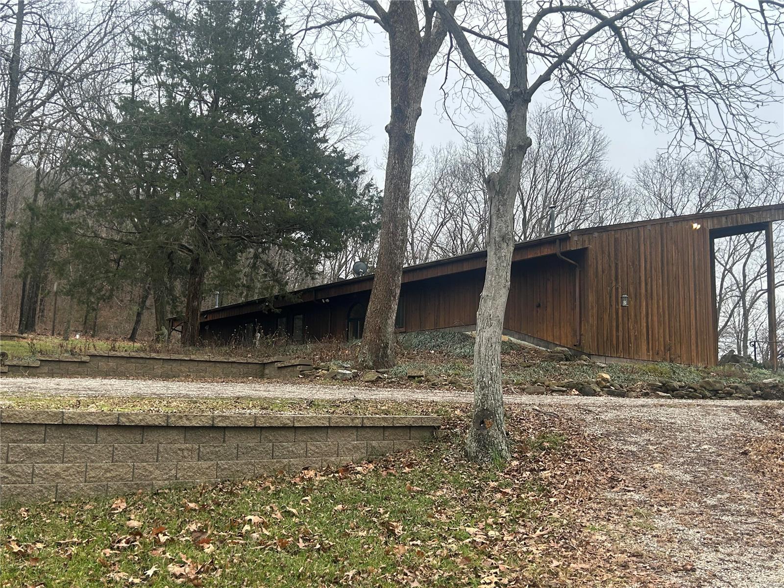 1272 Schluersburg Road