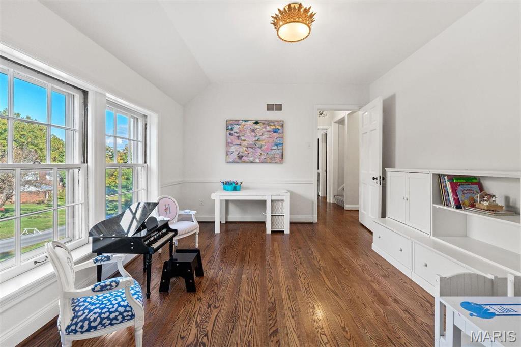 20 Briarcliff