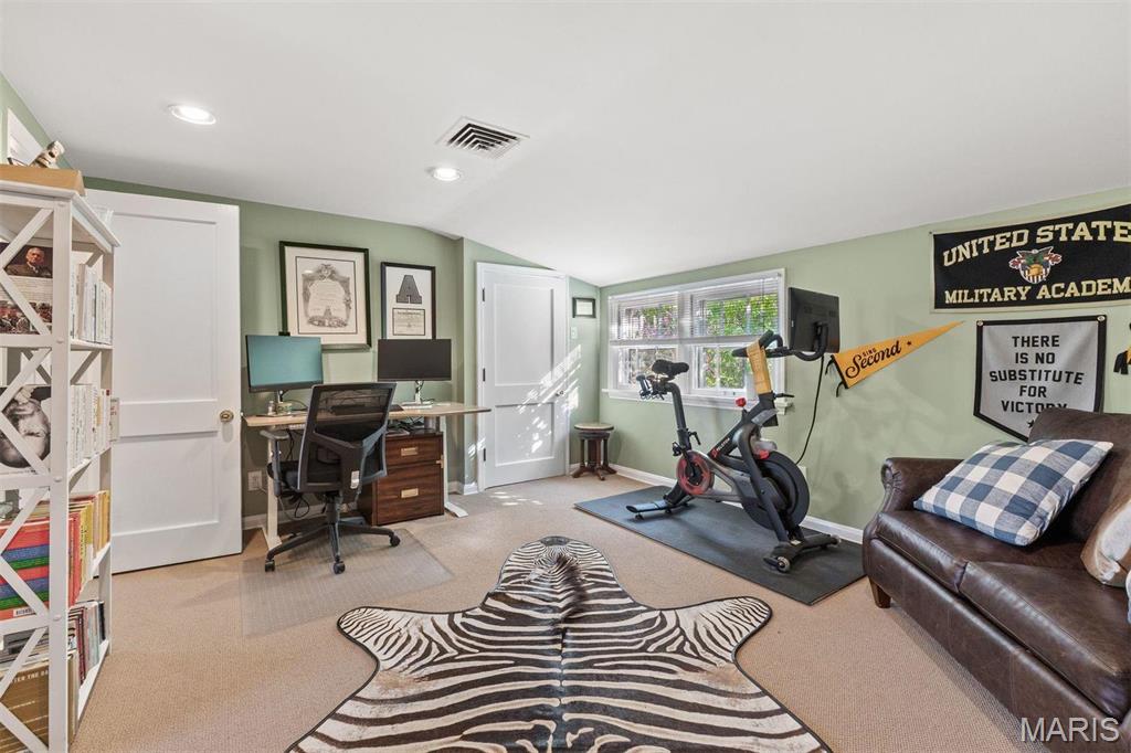 20 Briarcliff