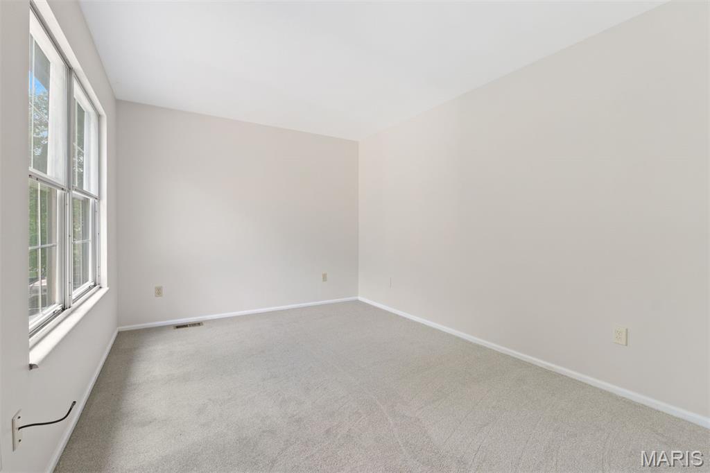 8704 Garden Court