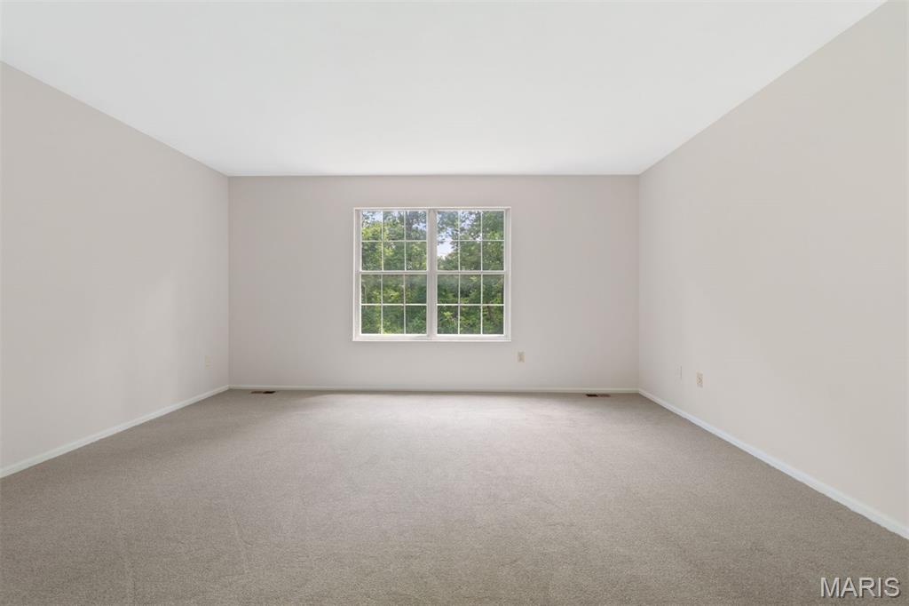 8704 Garden Court