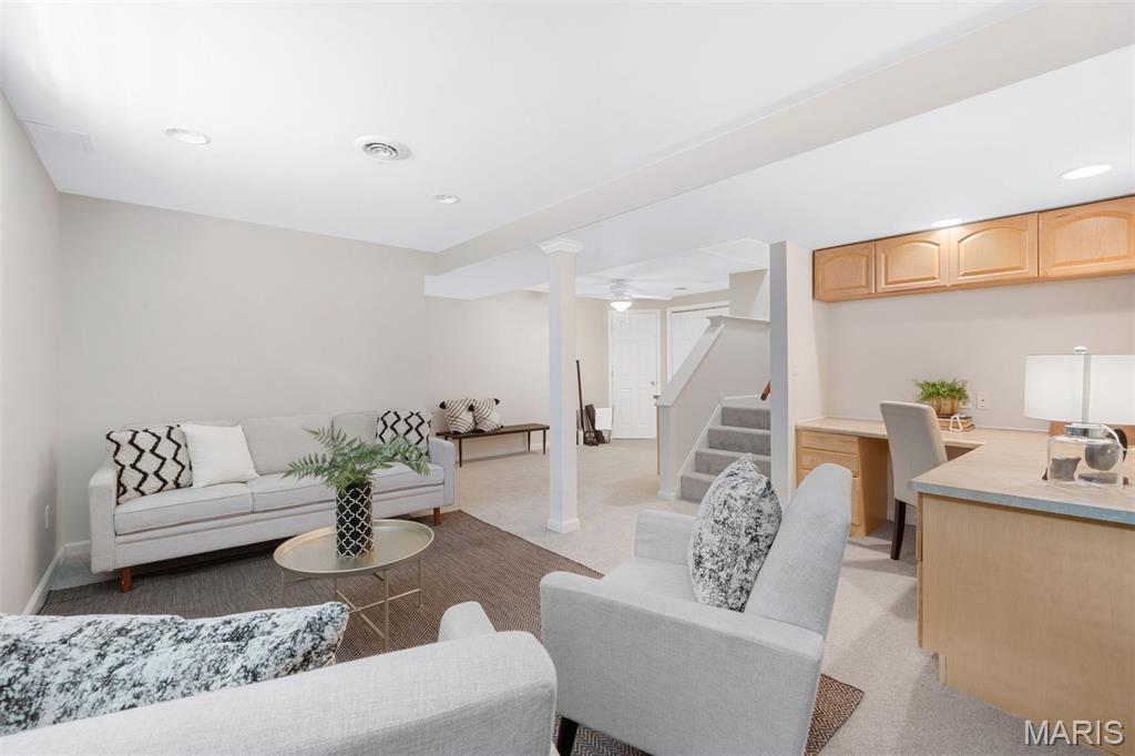 8704 Garden Court