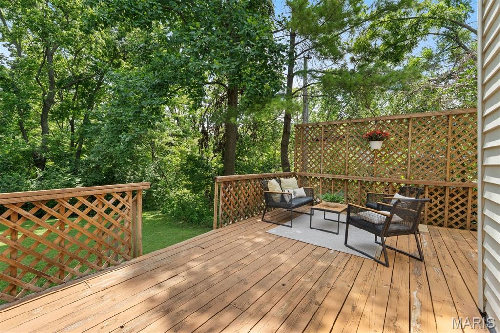 8704 Garden Court