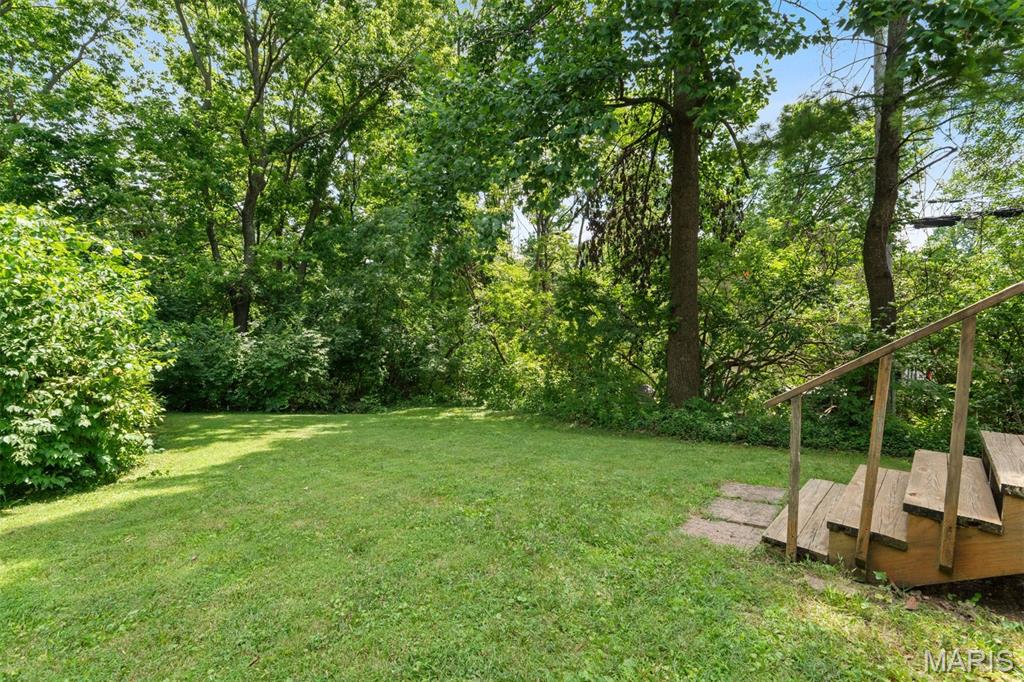 8704 Garden Court