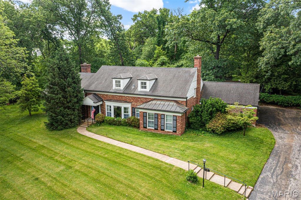 7 Robin Hill Lane