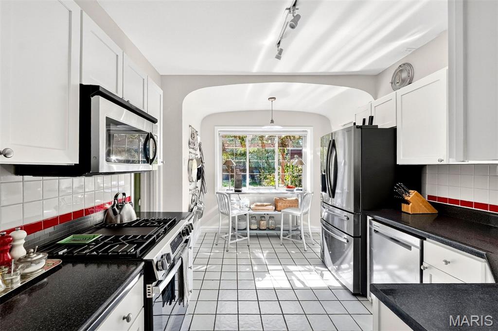 7510 Teasdale Avenue