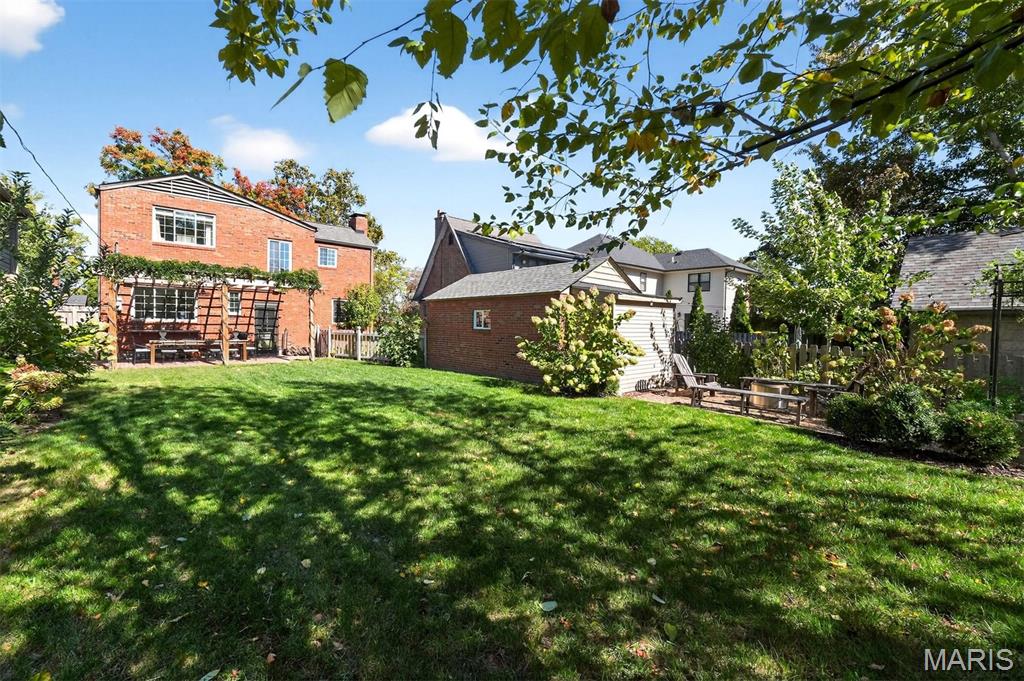 7510 Teasdale Avenue