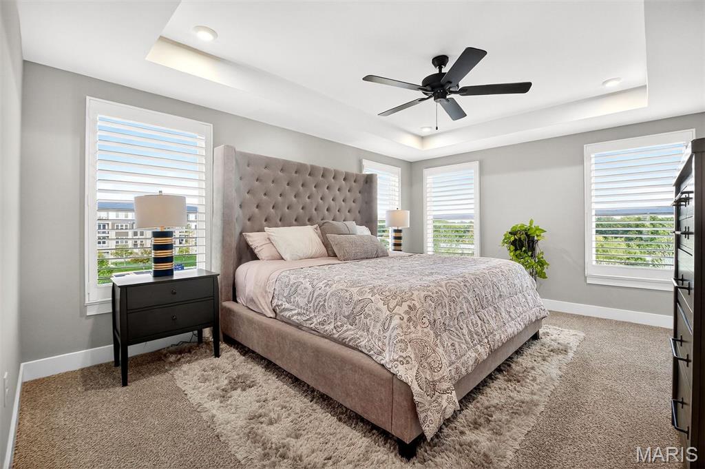 8962 E Gateway Heights Road