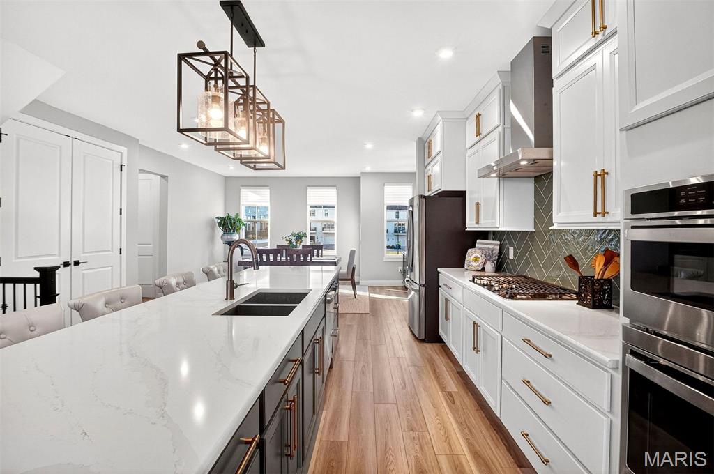 8962 E Gateway Heights Road