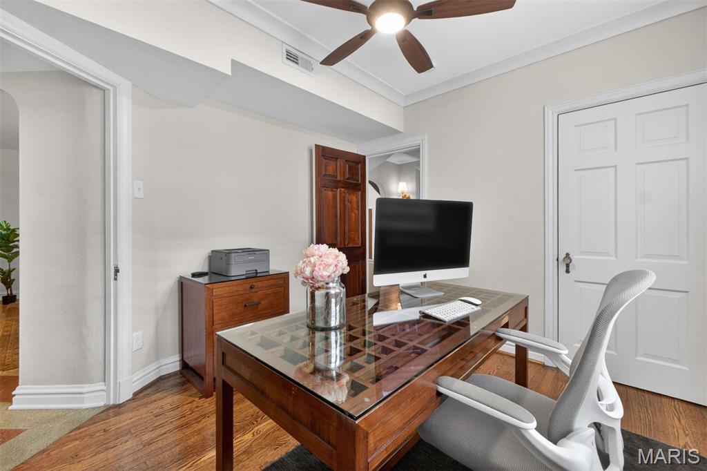 731 Westwood Drive Unit: 1S