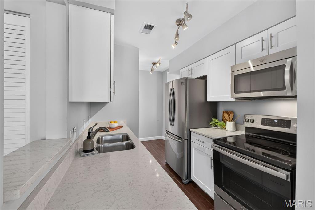 329 N Boyle Avenue Unit: A