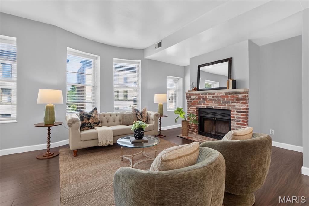 329 N Boyle Avenue Unit: A