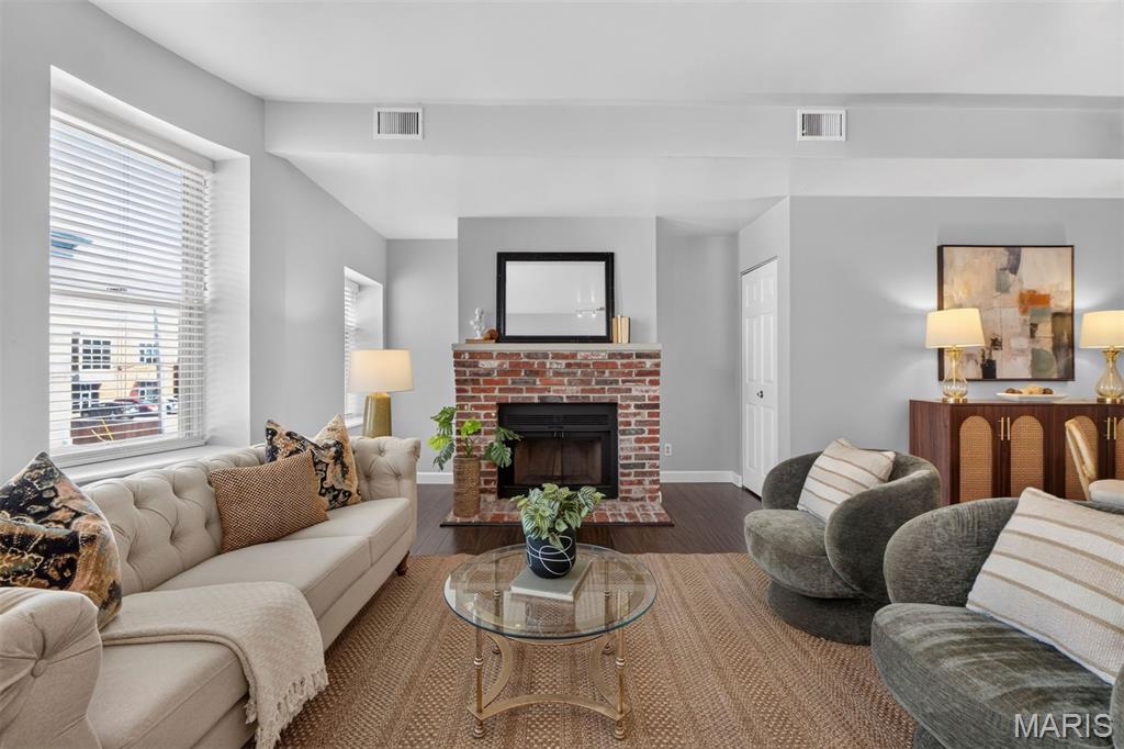 329 N Boyle Avenue Unit: A