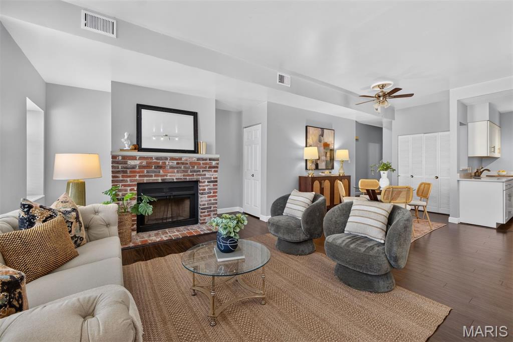 329 N Boyle Avenue Unit: A