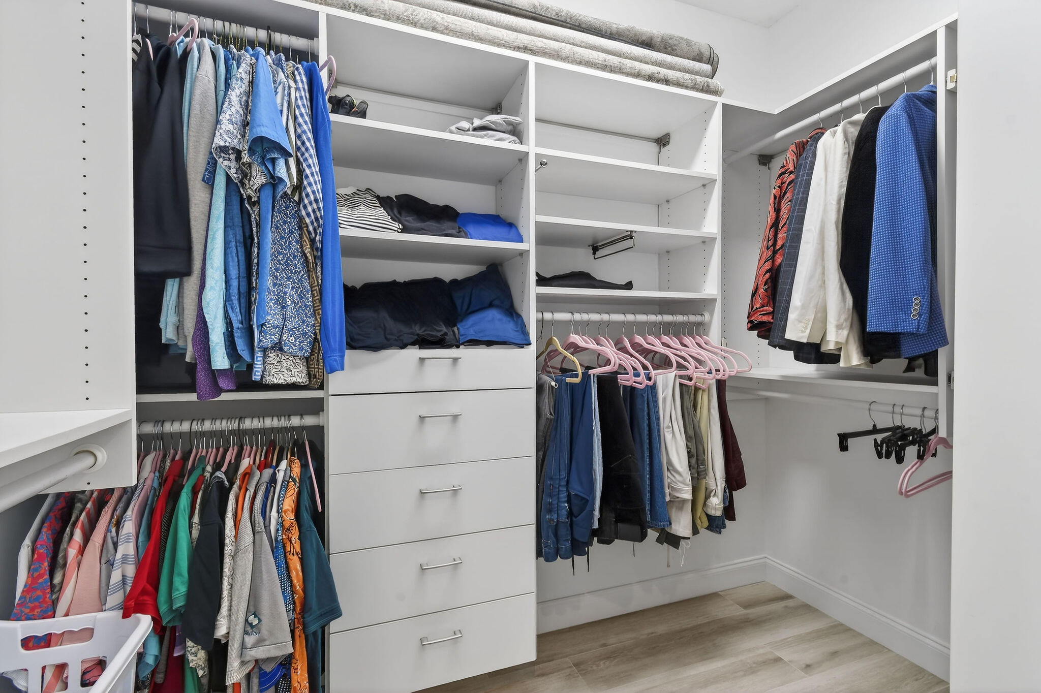 302 Alicante Drive