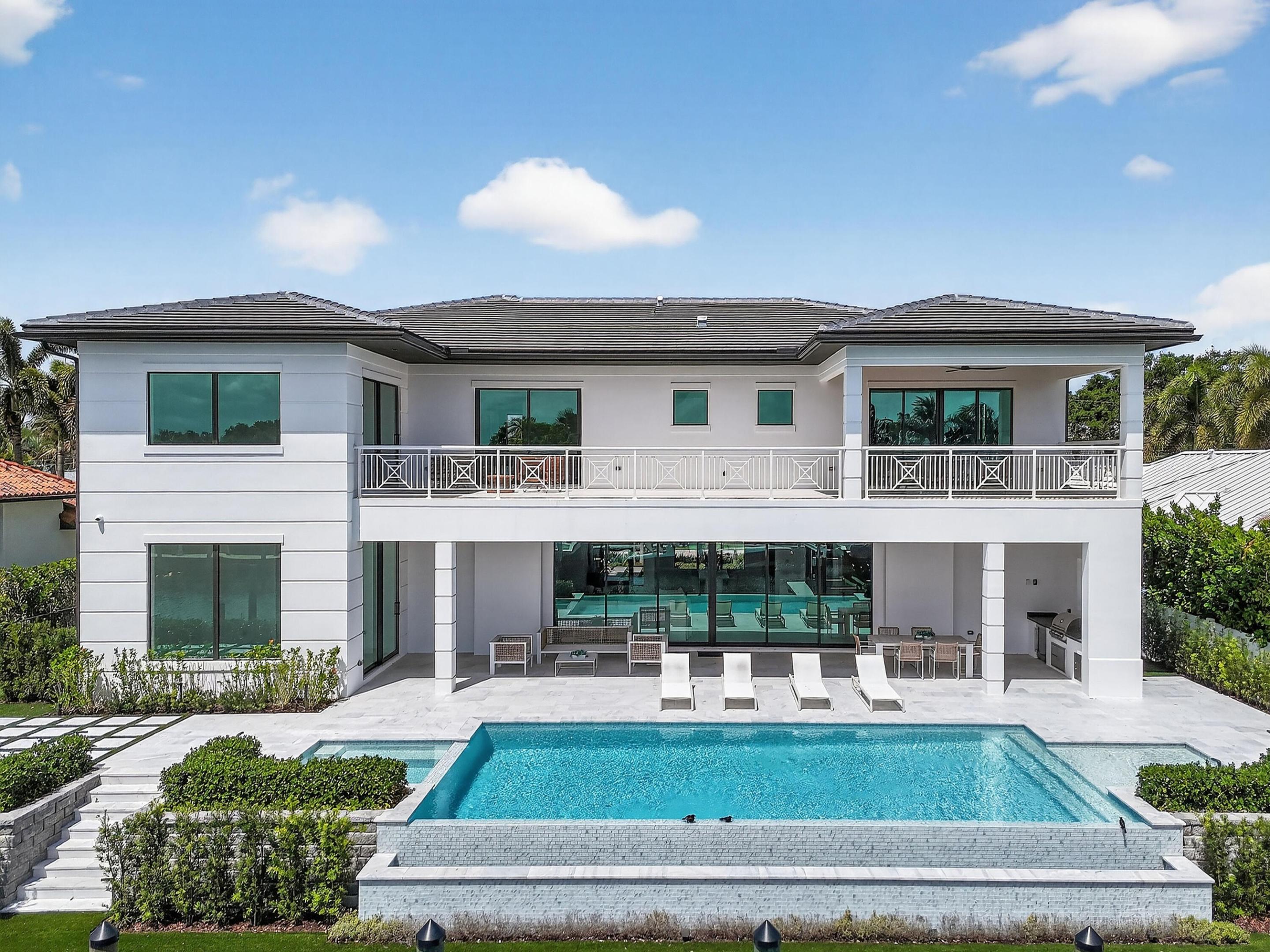 2408 Azure Circle