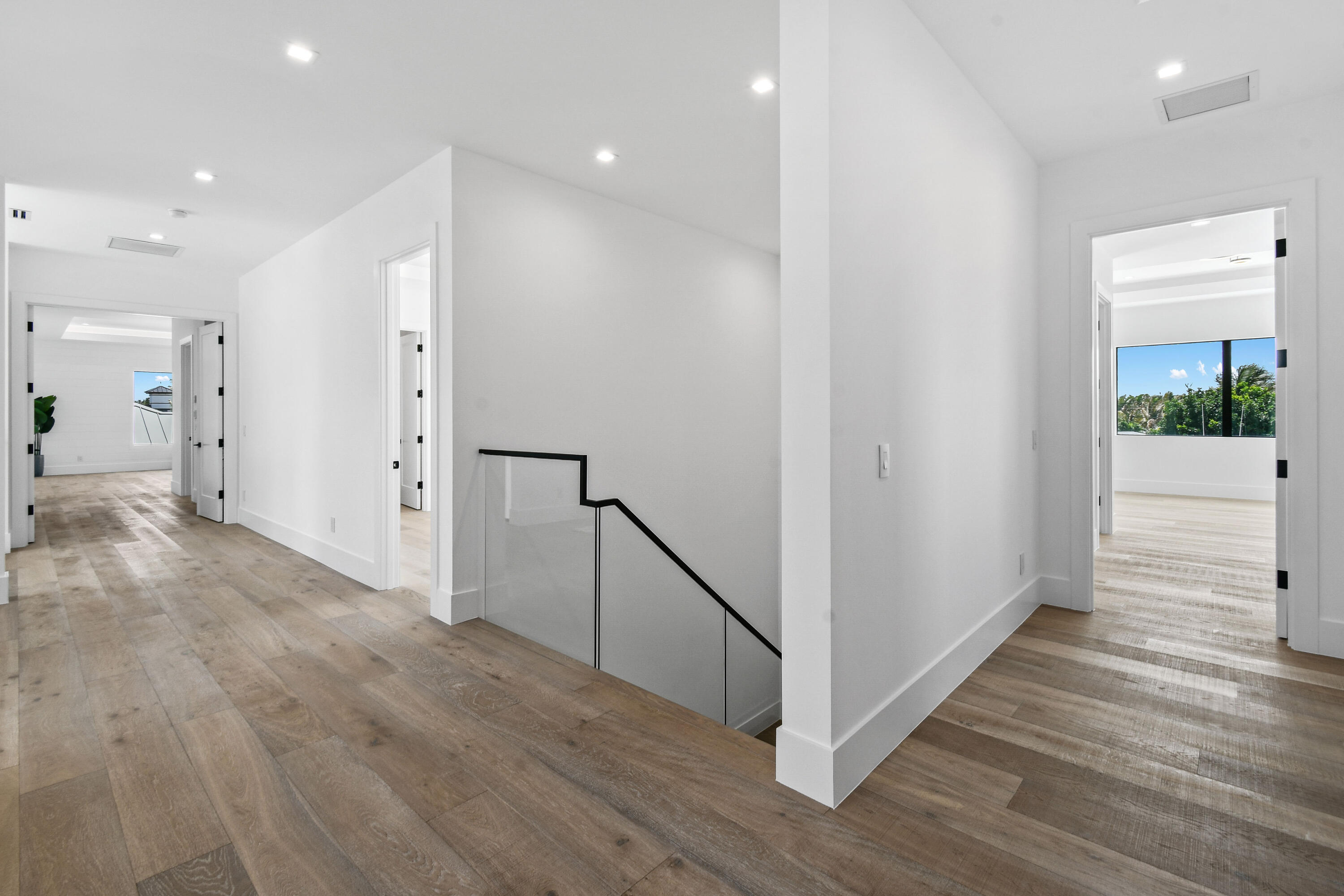 2408 Azure Circle
