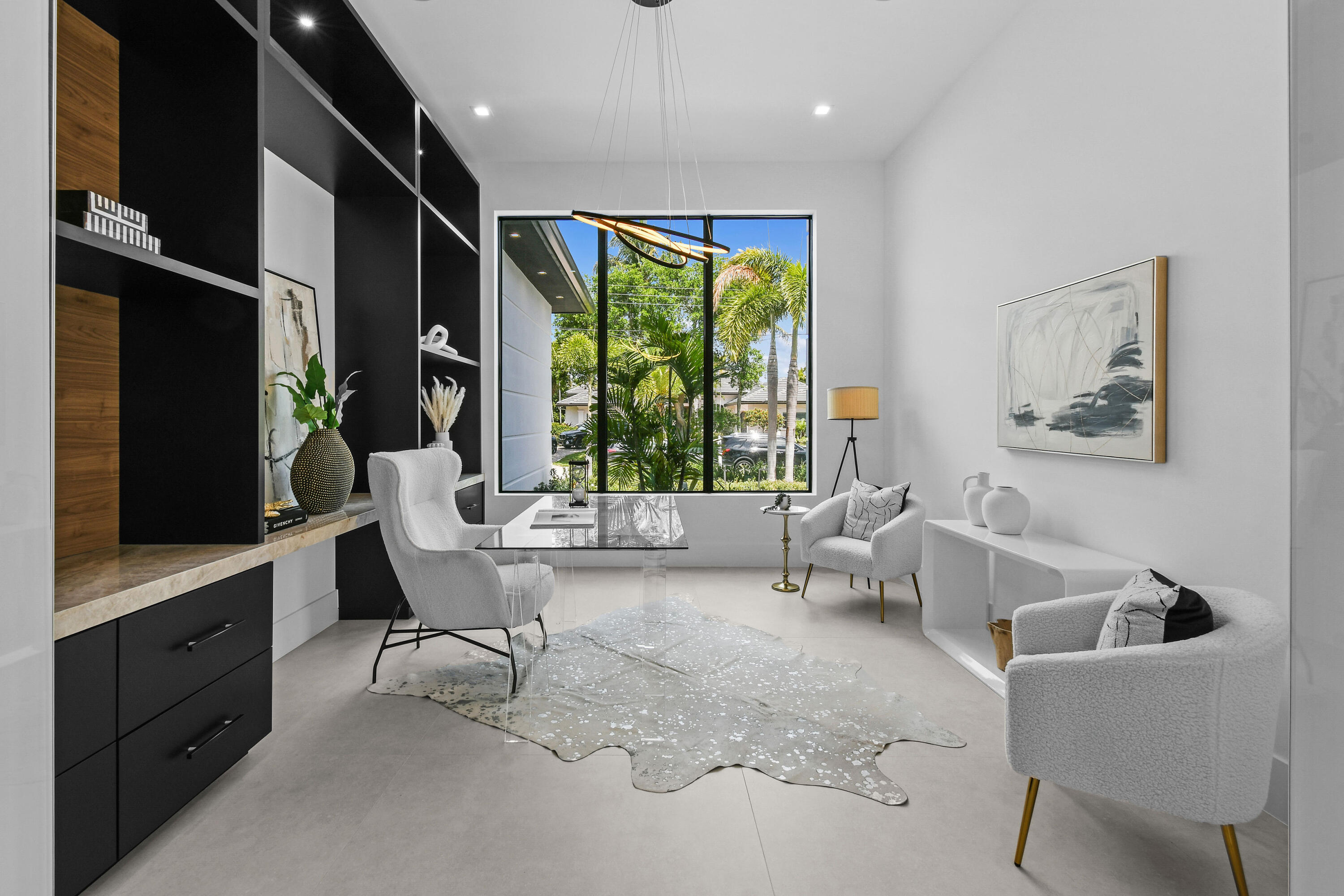 2408 Azure Circle