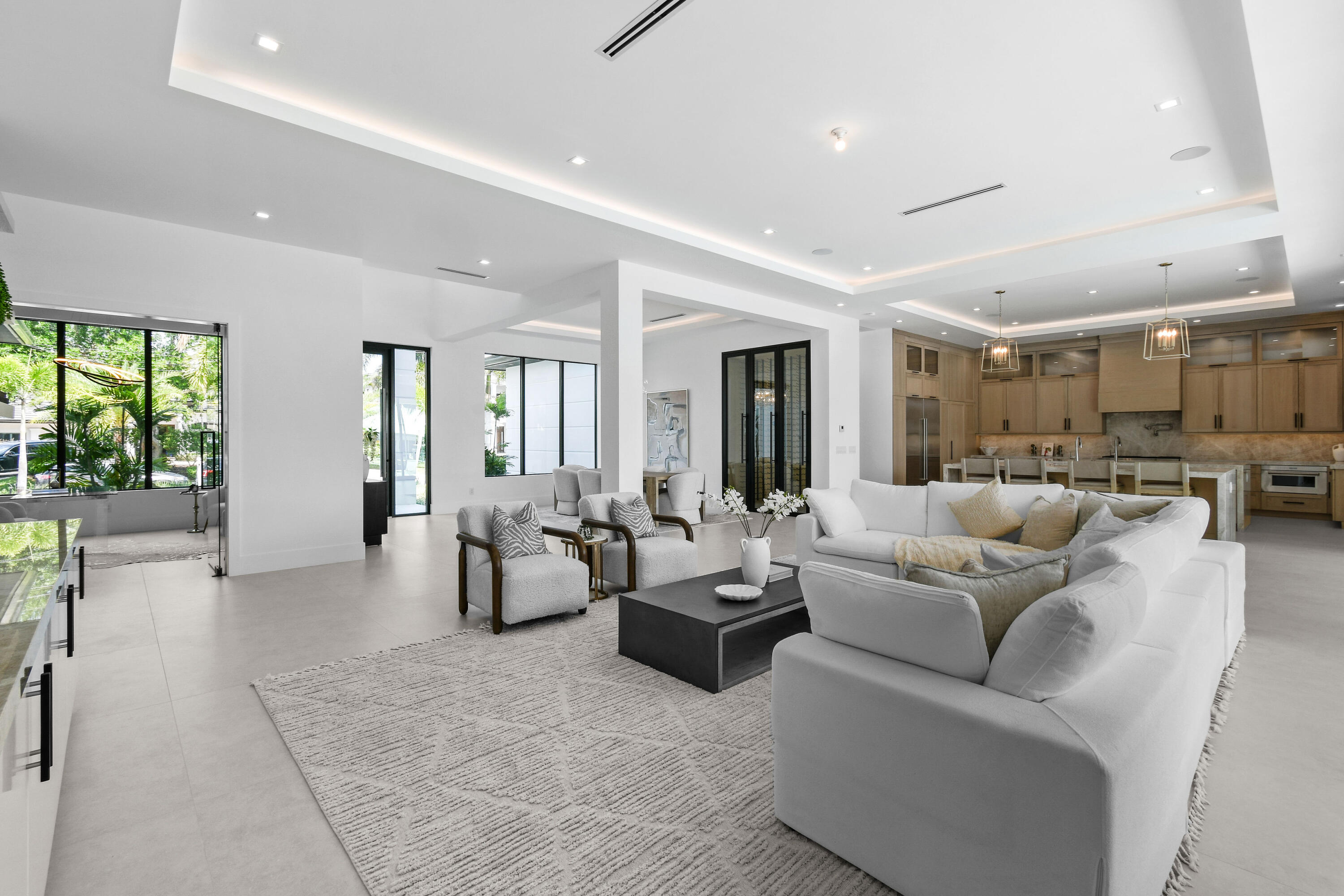 2408 Azure Circle