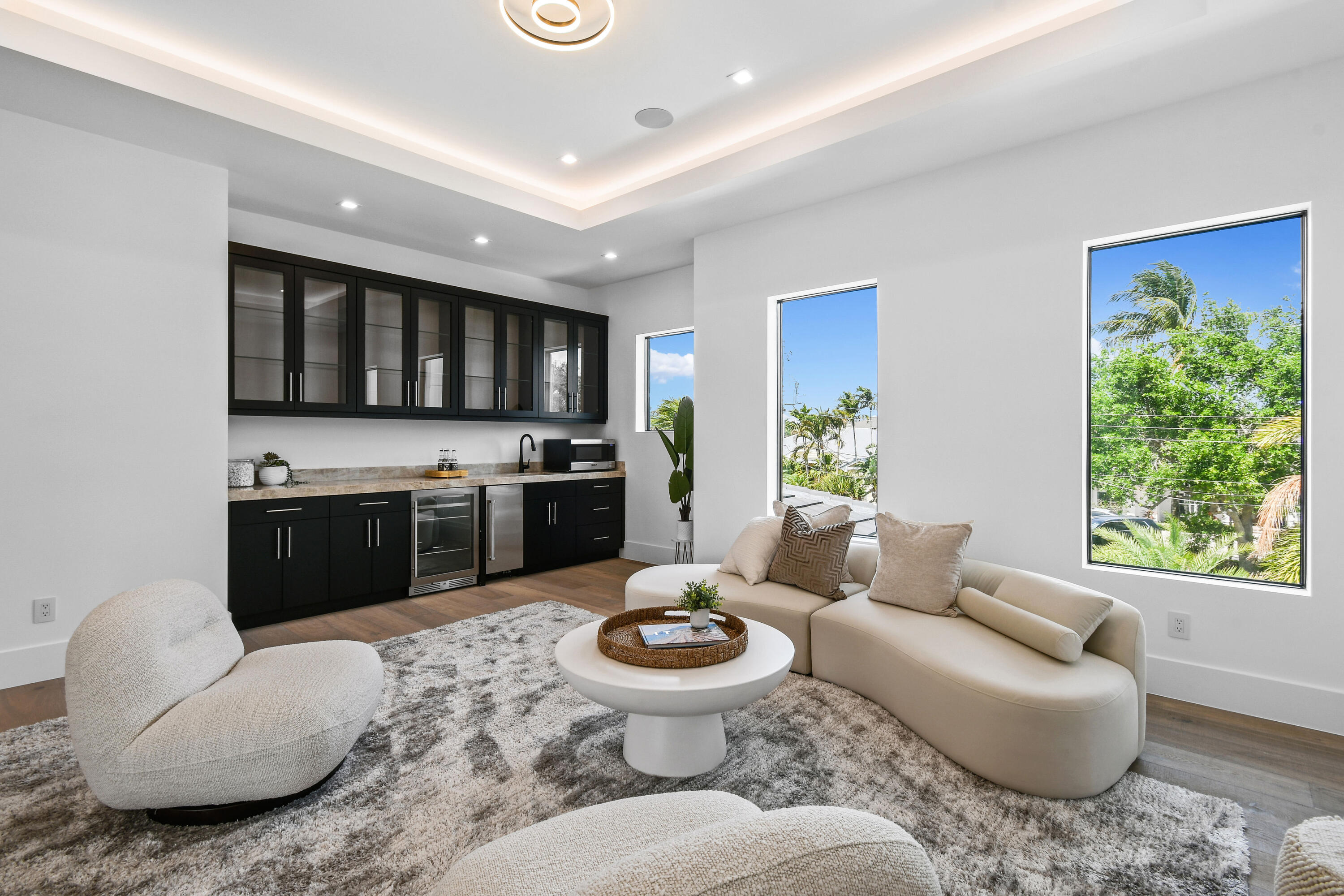 2408 Azure Circle