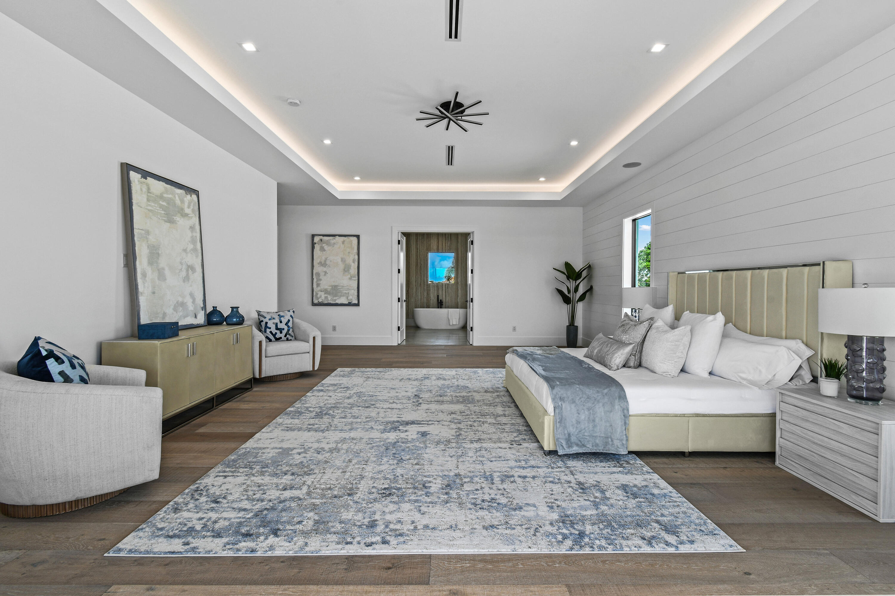 2408 Azure Circle