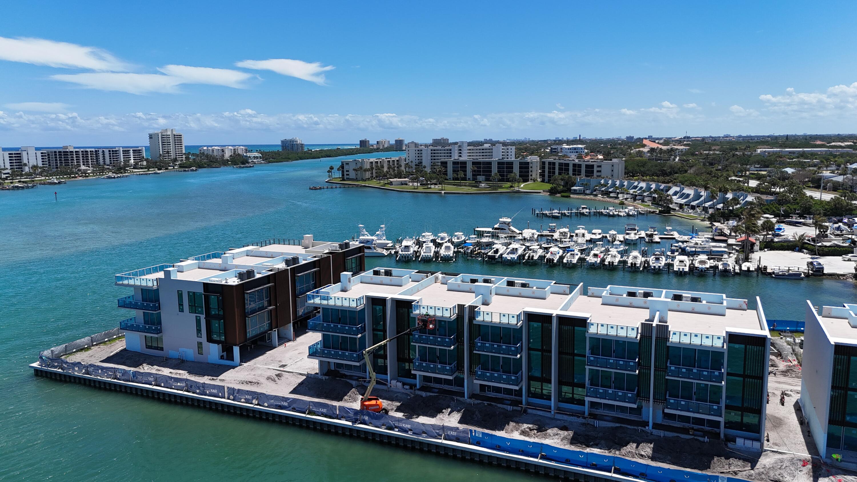12450 SE Crystal Cove Place 2