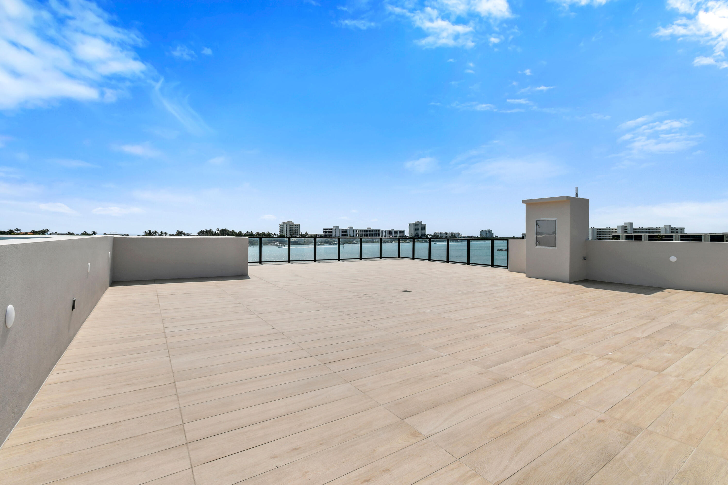 12450 SE Crystal Cove Place 2