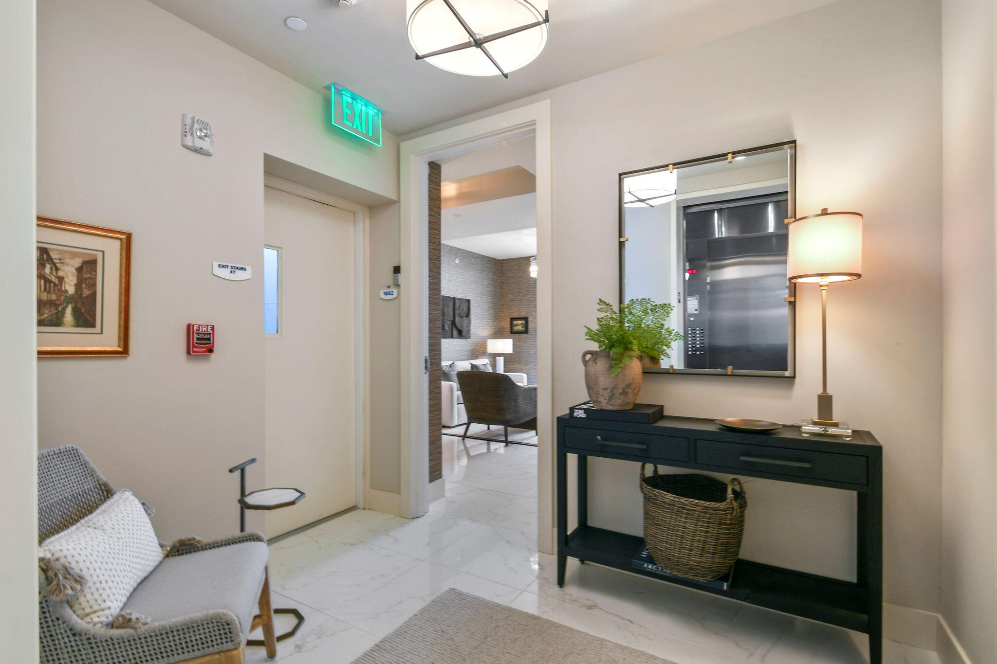 1 Water Club Way 1602