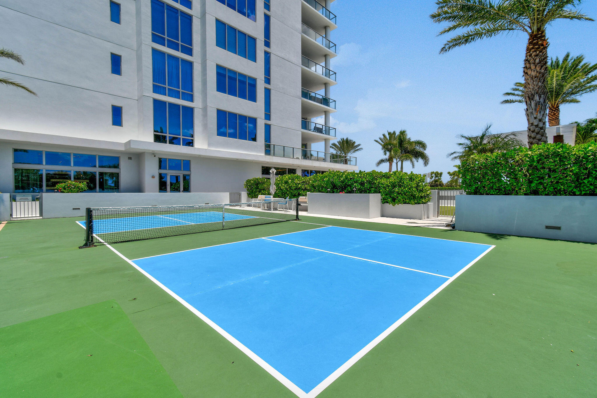 1 Water Club Way 1602