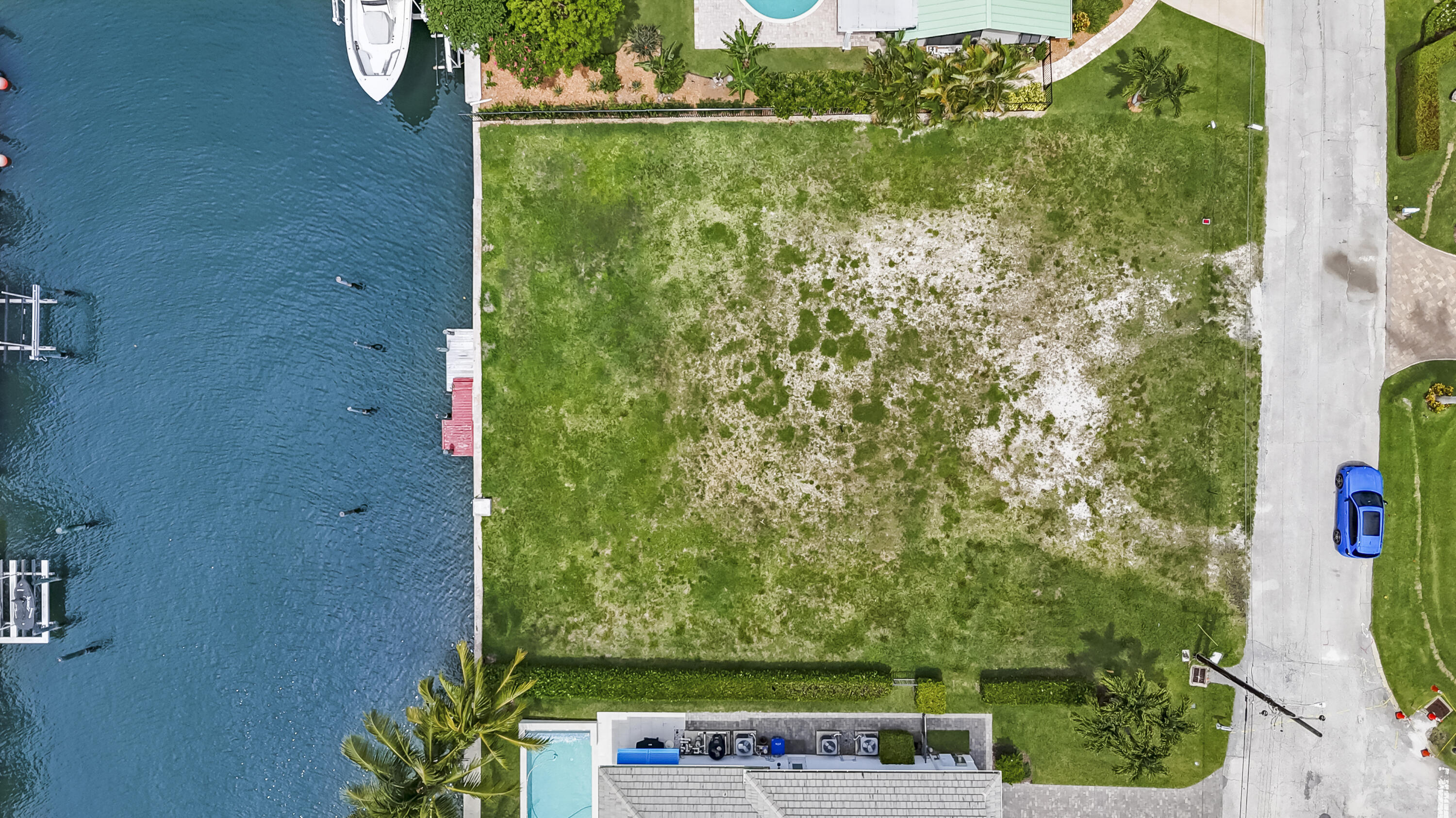 1121 Coral Way