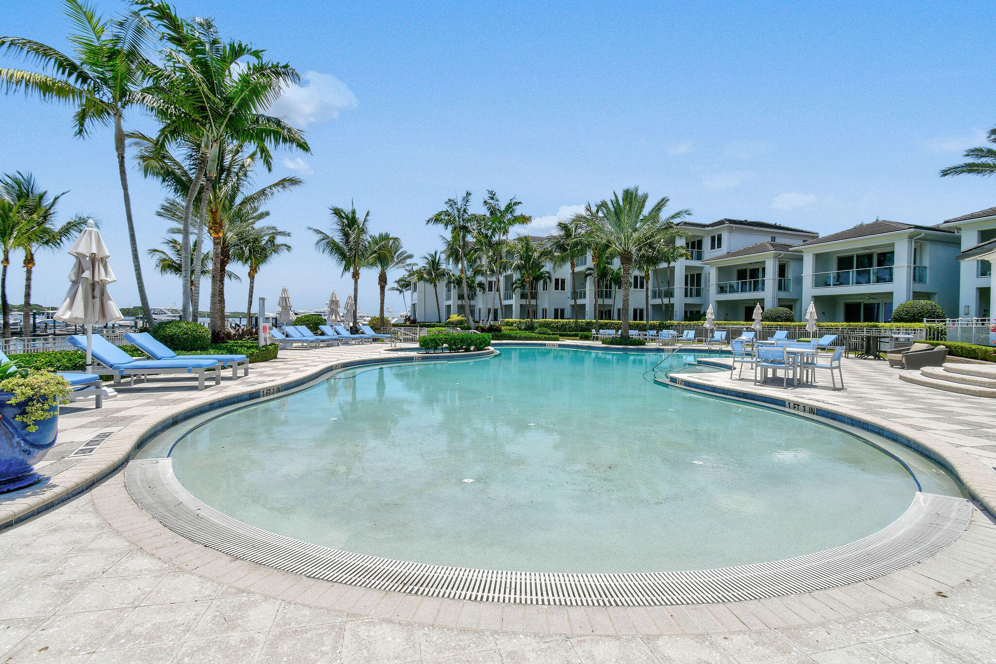 2 Water Club Way 301
