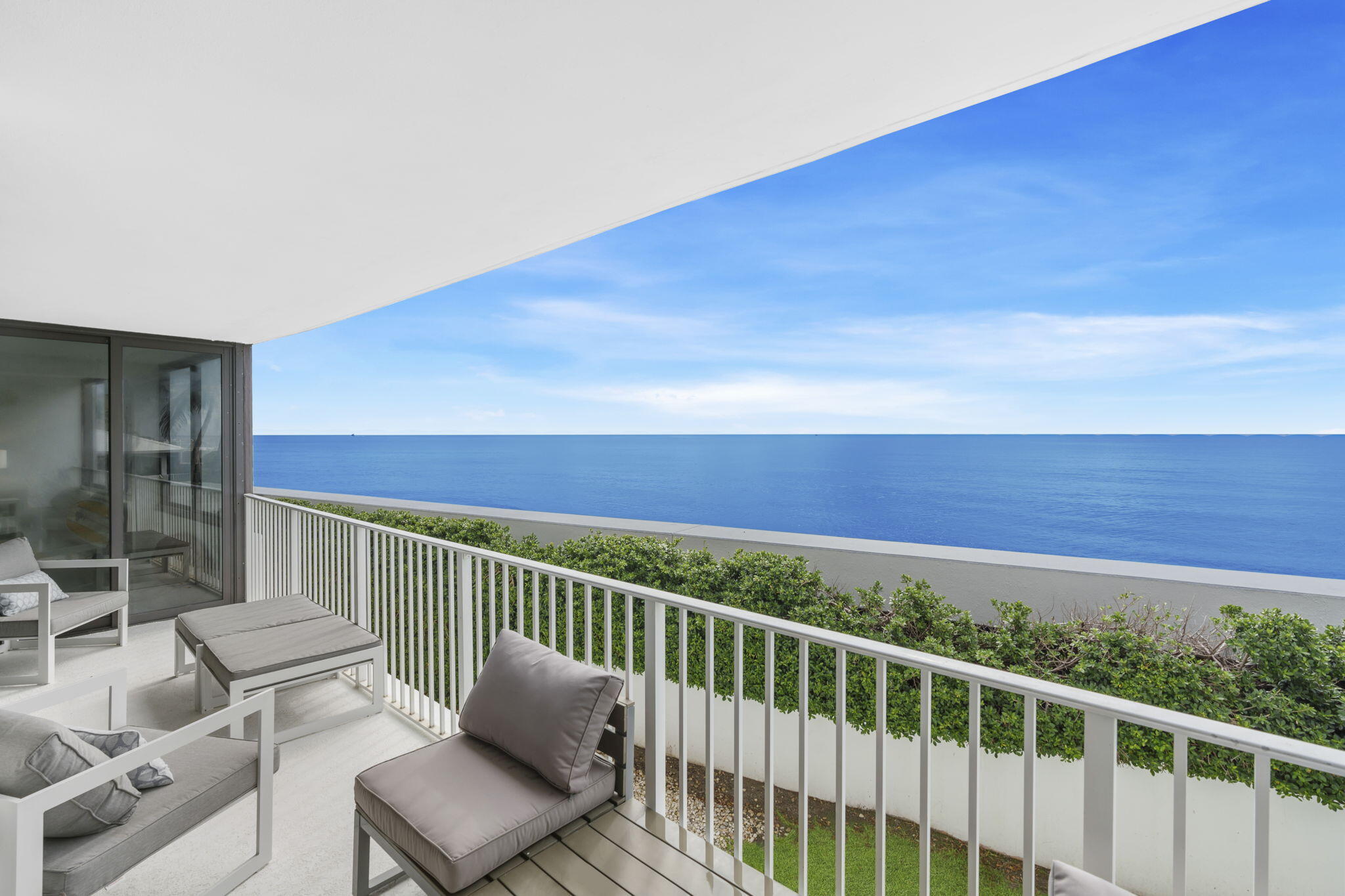 3590 S Ocean Boulevard 202