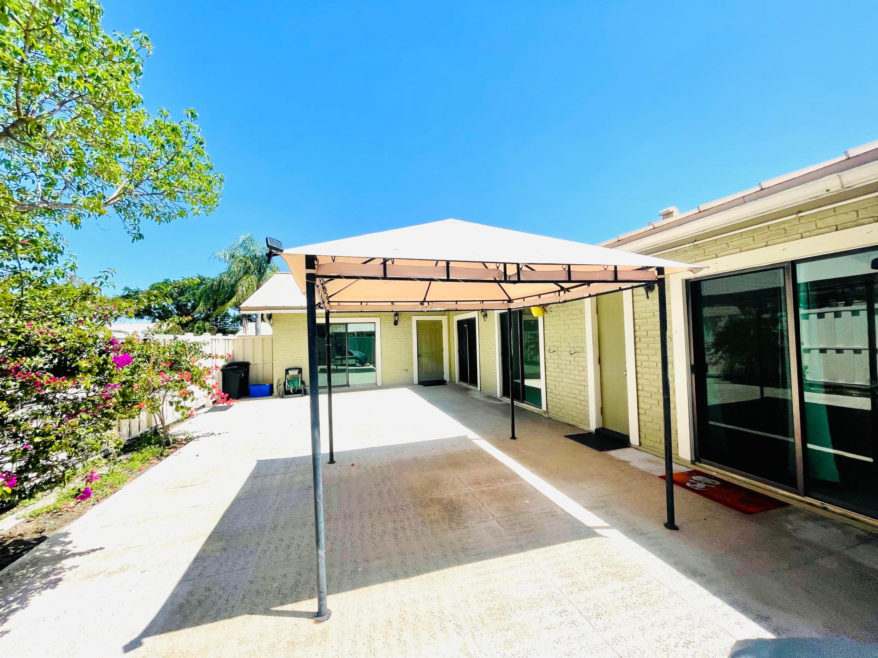 5933 Golden Eagle Circle