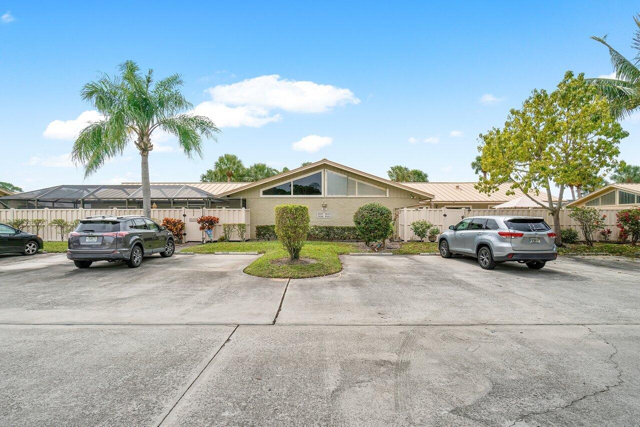 5933 Golden Eagle Circle