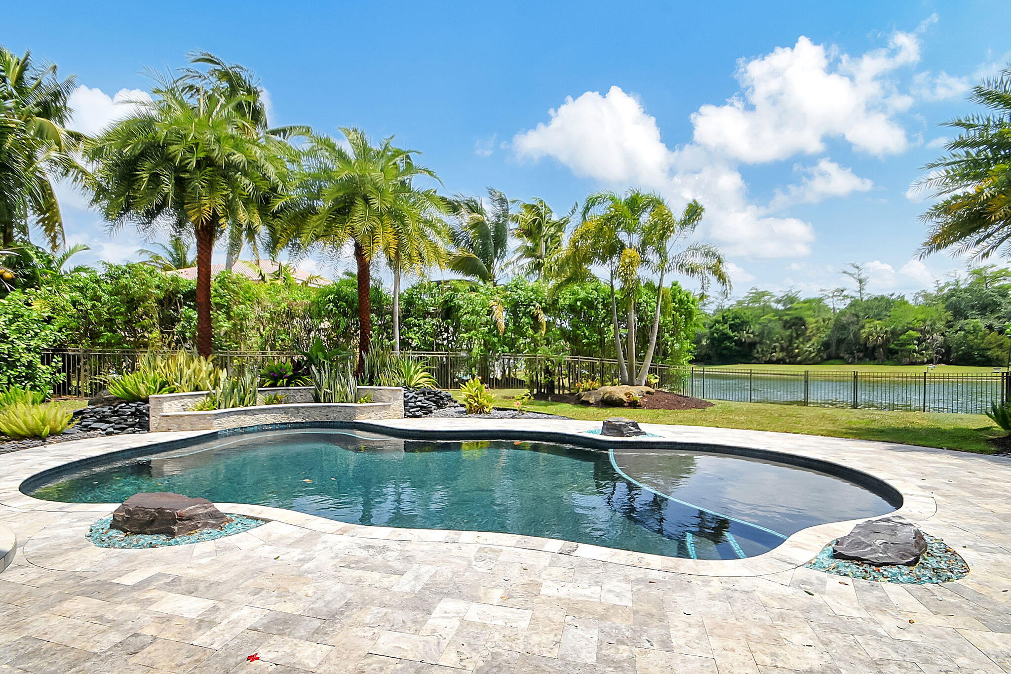 570 Cypress Crossing