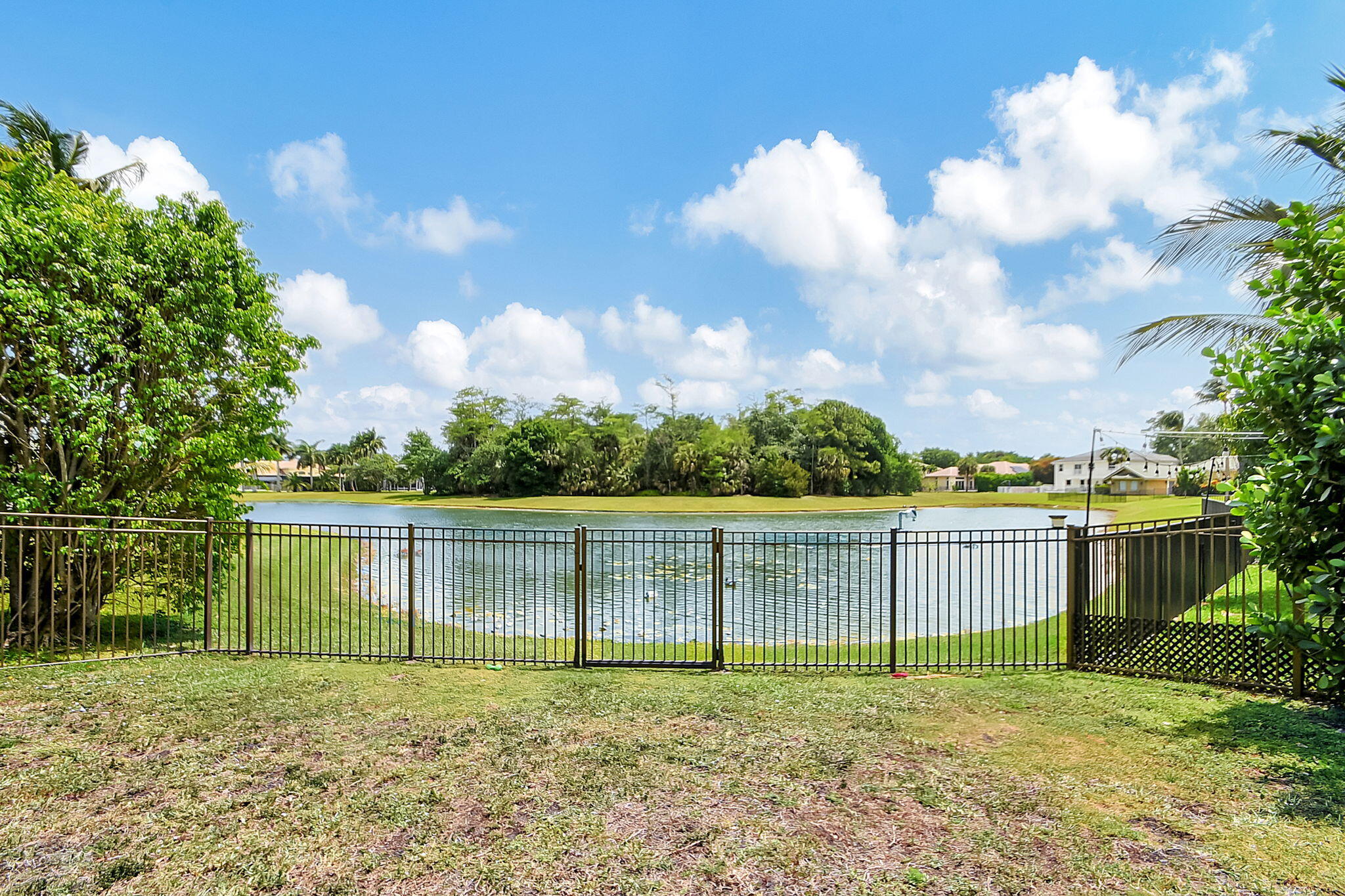 570 Cypress Crossing