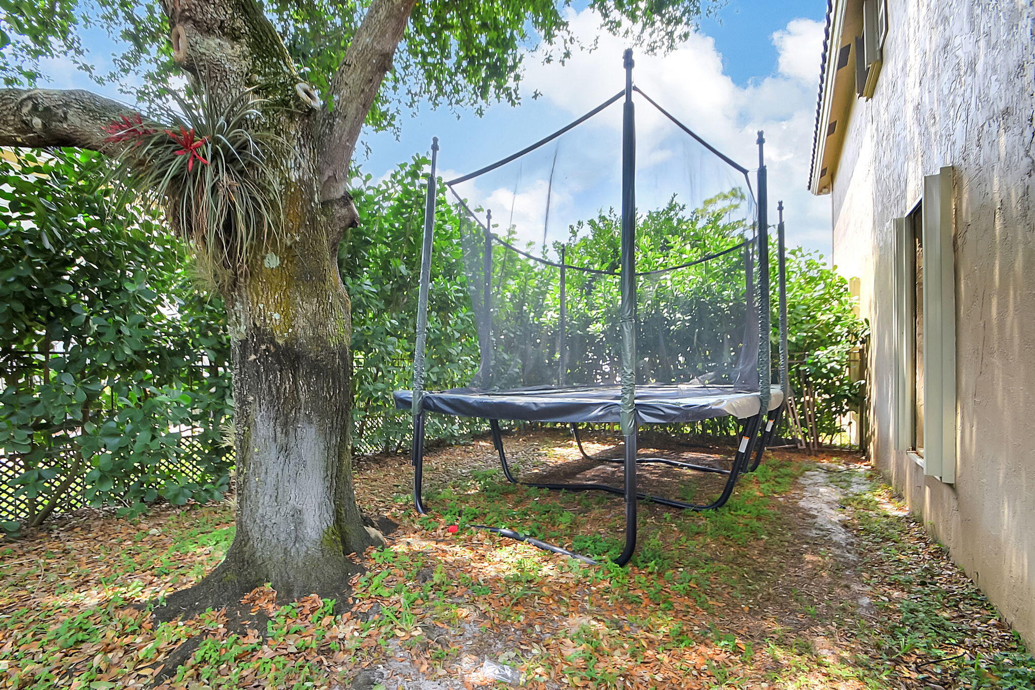 570 Cypress Crossing