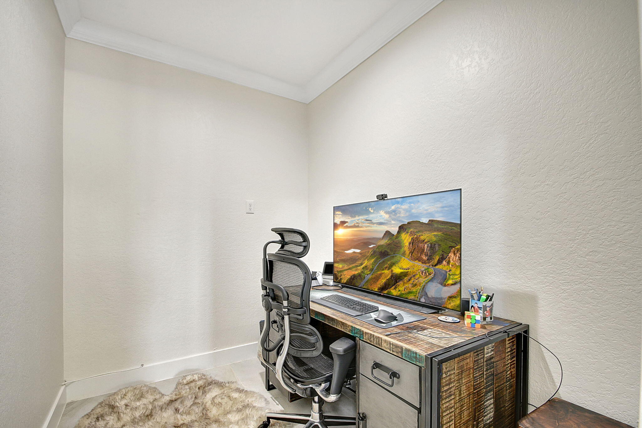 570 Cypress Crossing