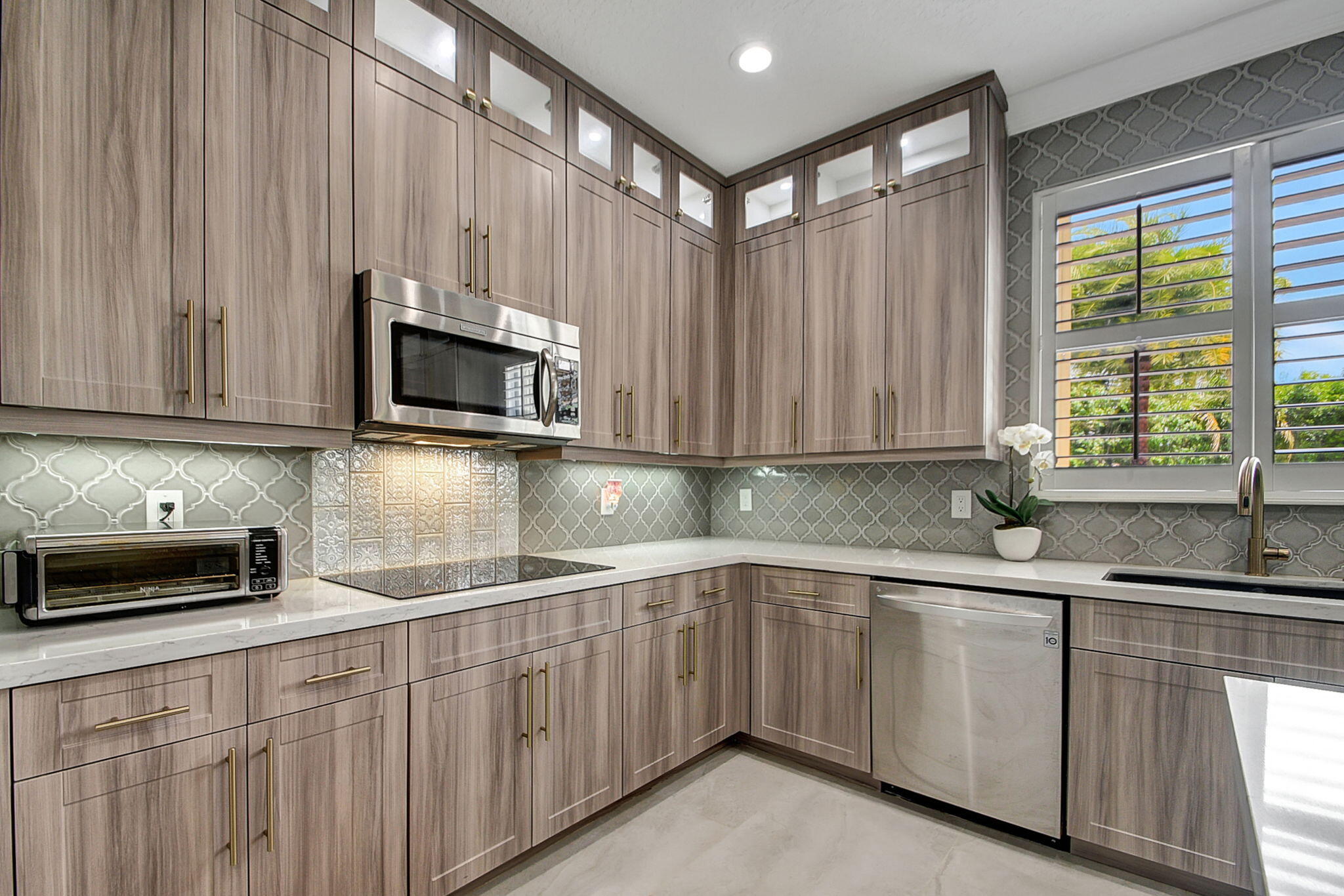 570 Cypress Crossing