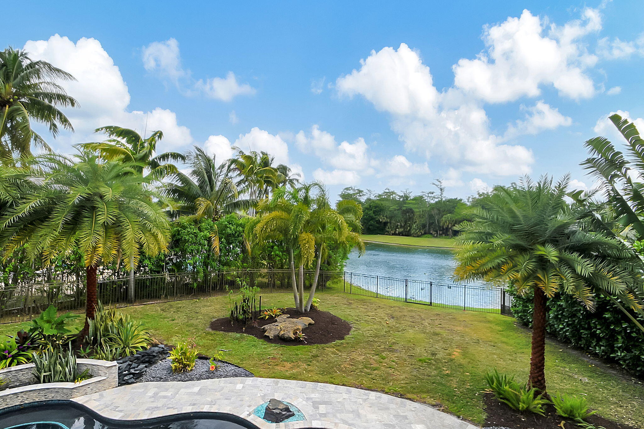 570 Cypress Crossing