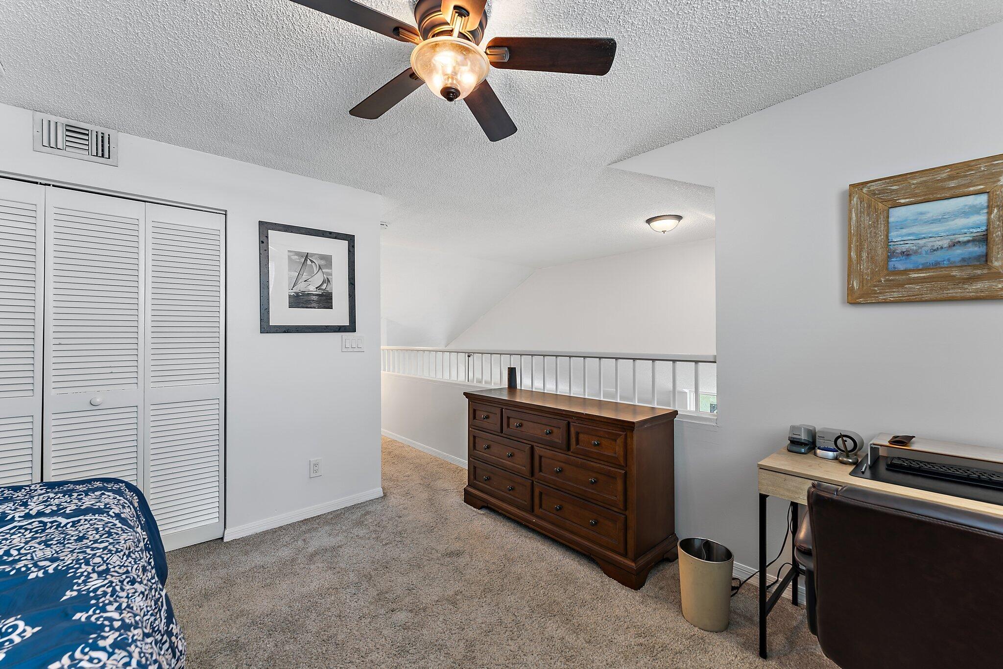 1609 Mizzenmast Way