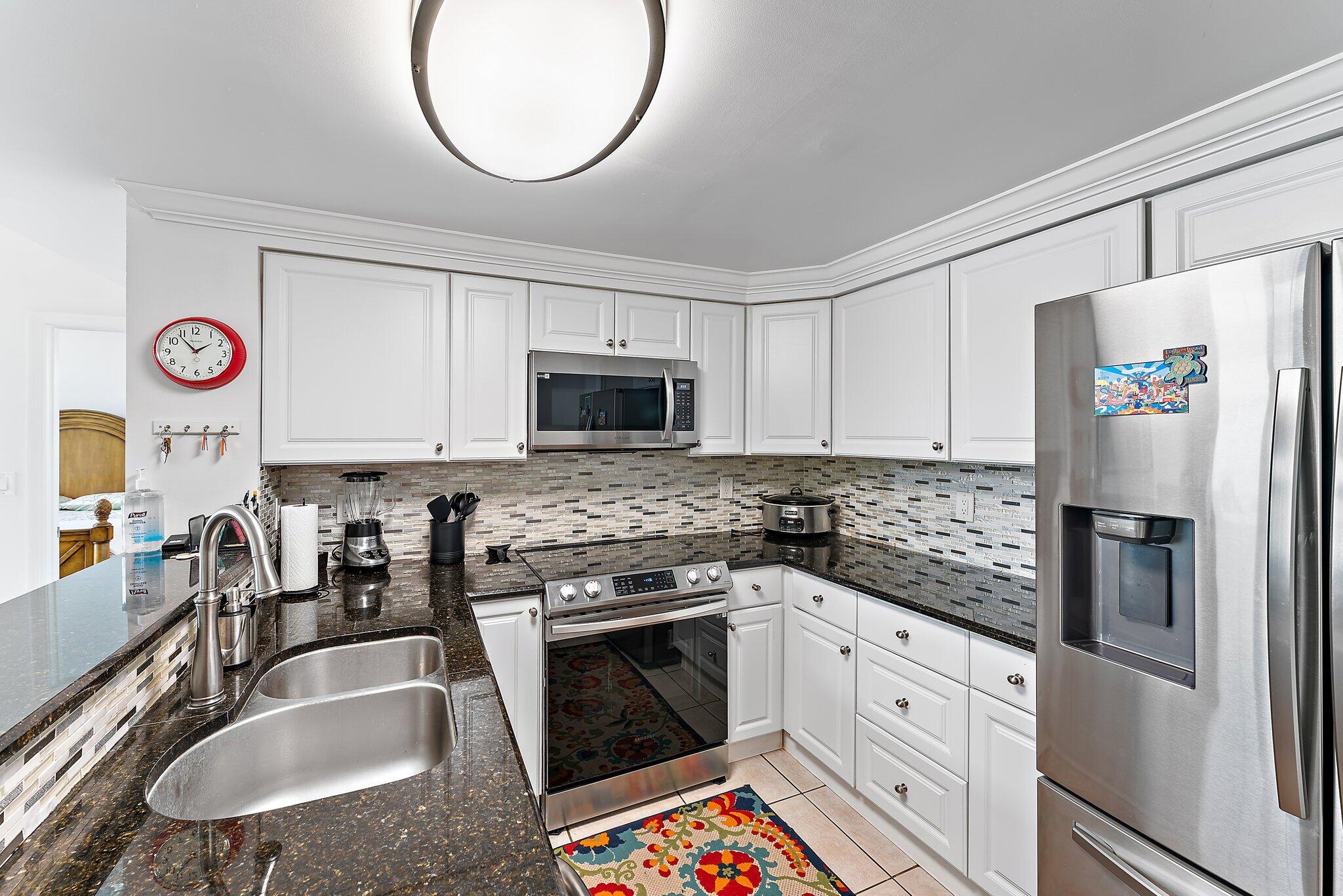 1609 Mizzenmast Way