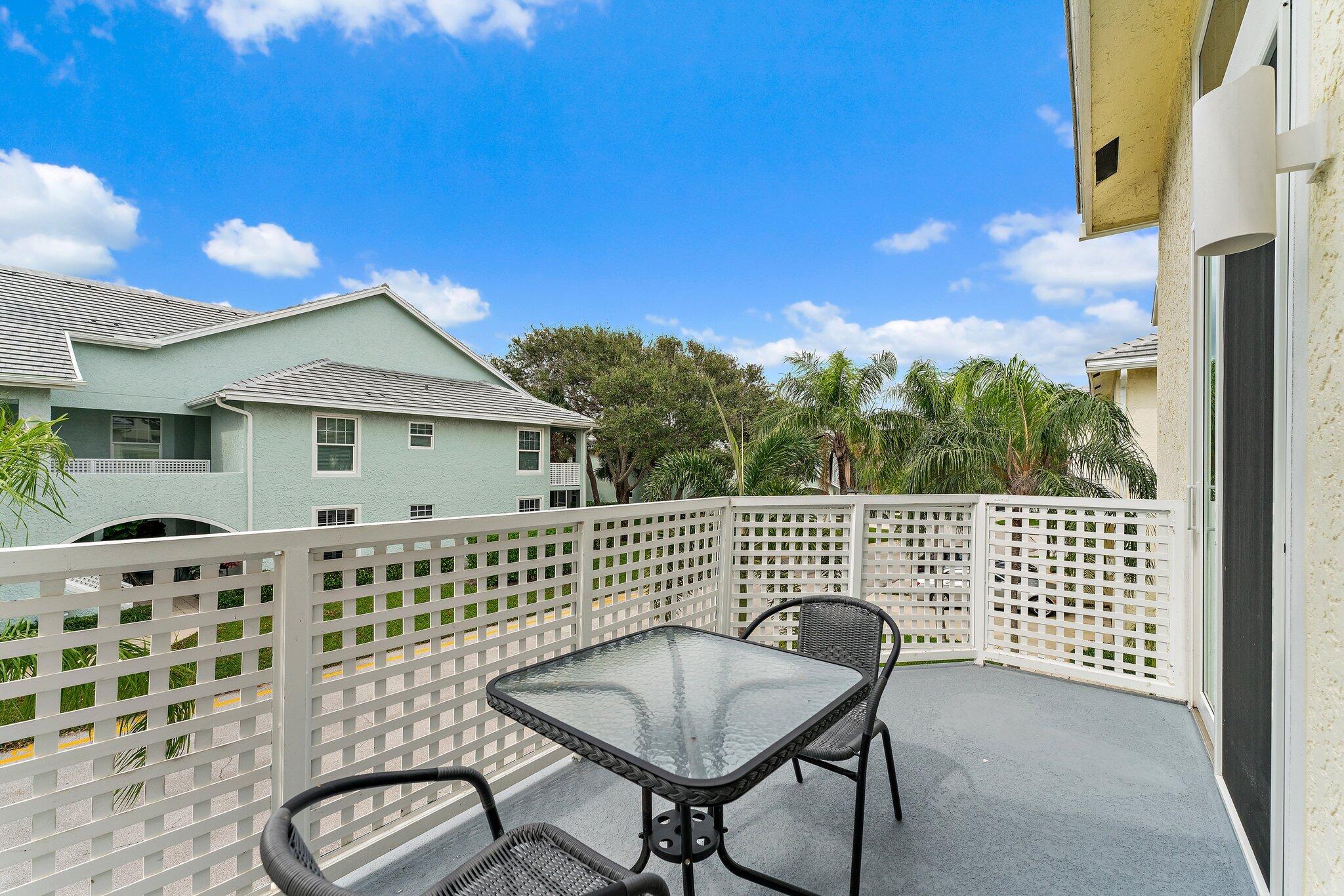 1609 Mizzenmast Way
